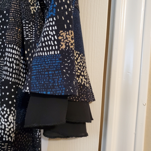 Westbound Multi Graphic Tunic Top - Picture 5 of 9